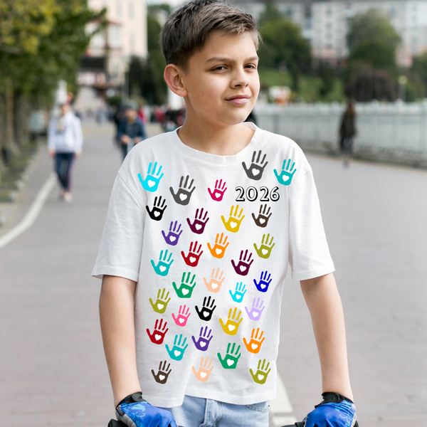 Personalised Signature T-Shirt – A Last Day of School Keepsake